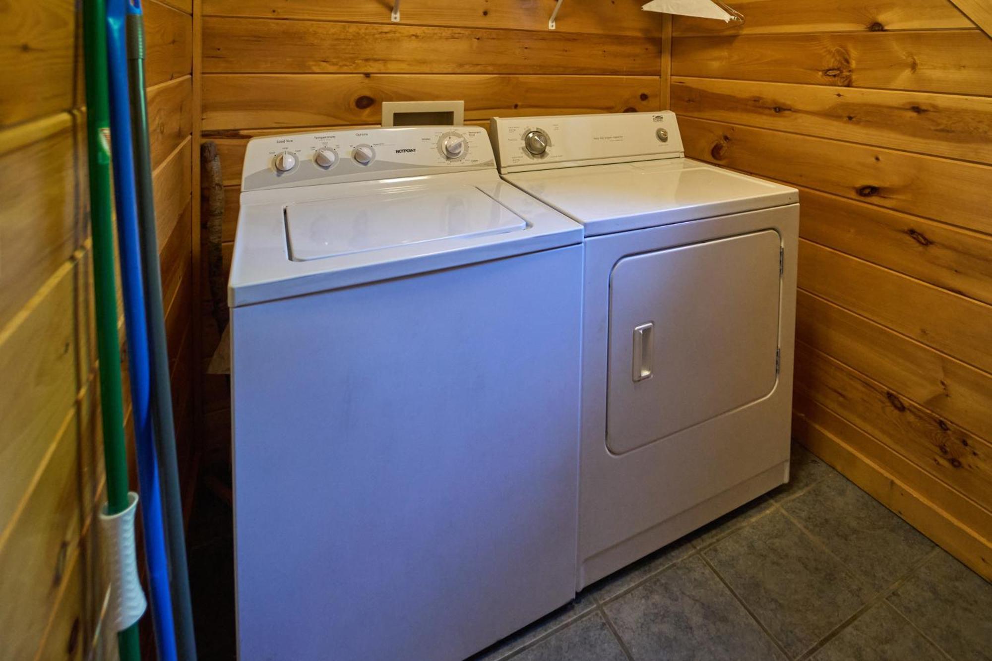 Firefly Lodge Holiday Home Gatlinburg Bagian luar foto